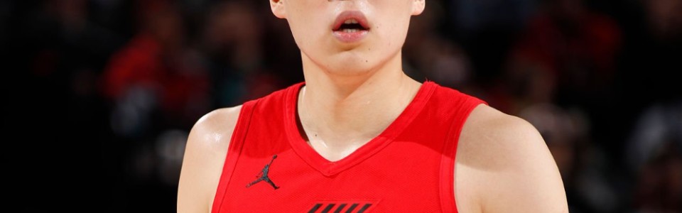 麻将胡了2-美媒：杨瀚森亮眼特质没能带到NBA舞台 把他留在发展联盟是最优解