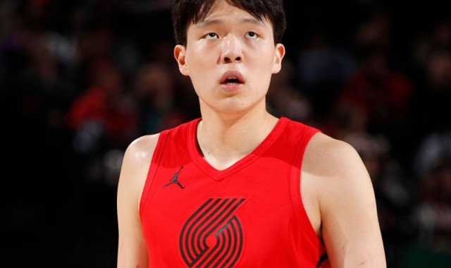 麻将胡了2-美媒：杨瀚森亮眼特质没能带到NBA舞台 把他留在发展联盟是最优解