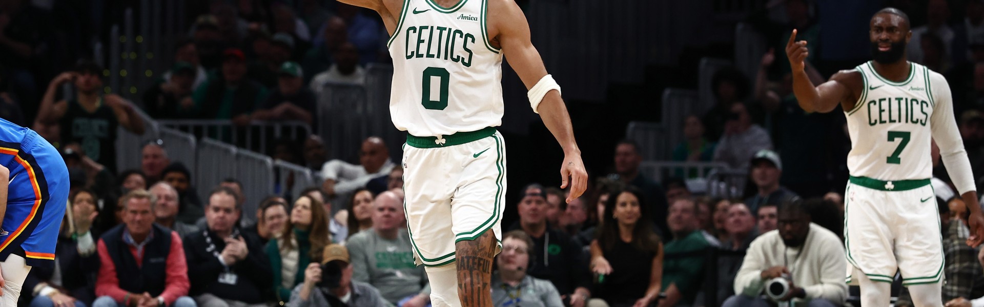 麻将胡了模拟器-黄蜂主帅：整体防得不错 得给塔图姆送上敬意 他投进不少高难度球